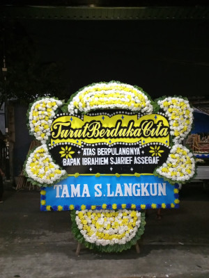 Papan Bunga Duka di Gamtufkange